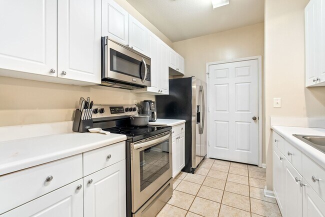 Building Photo - Condos at Mill Creek, Unit E-101