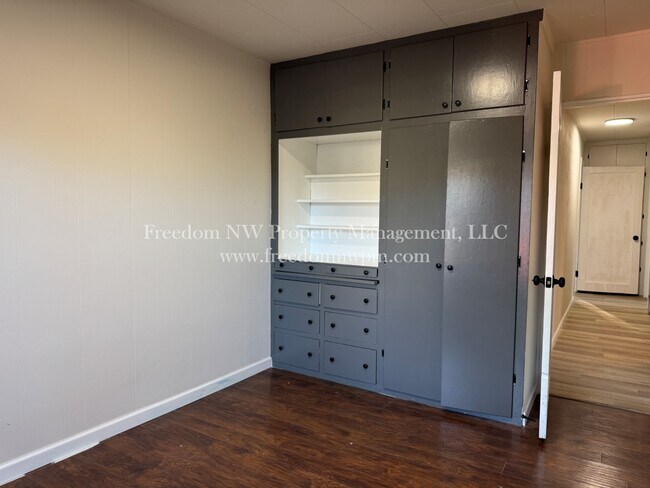 Building Photo - 3052 Jackson Hwy