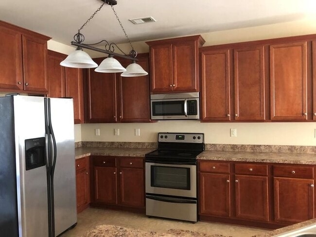 Building Photo - 13 Old Glory Way