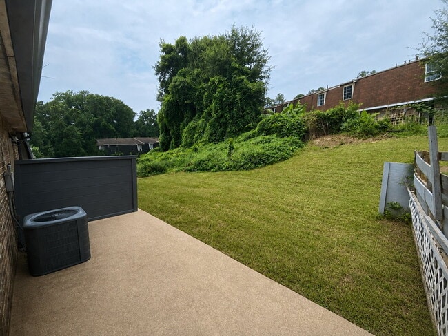 Building Photo - Move-In Special: Get approved and move in by September 10th to receive $500 OFF your first full m...
