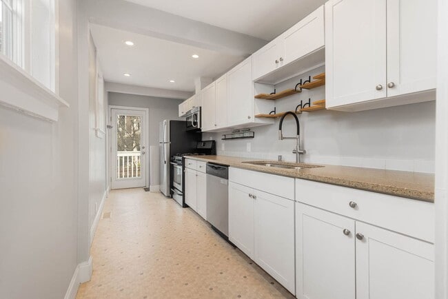 Building Photo - 2340 N 58th St