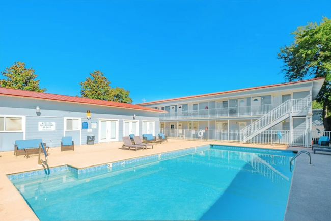 Building Photo - 1664 Beach Blvd