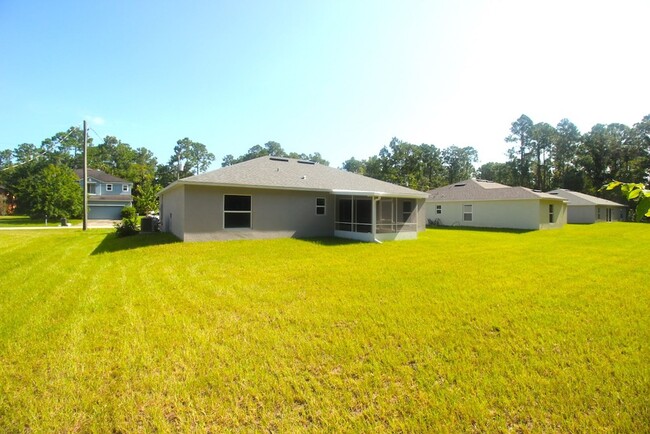 Building Photo - Beautiful 2020 3 Bed 2 Bath Palm Coast Hom...