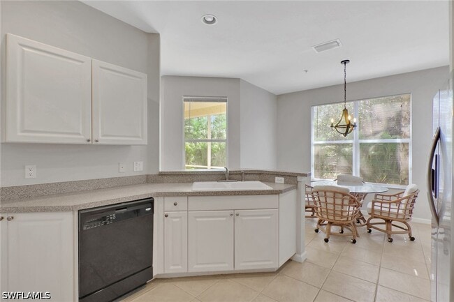 Building Photo - 7844 Clemson St