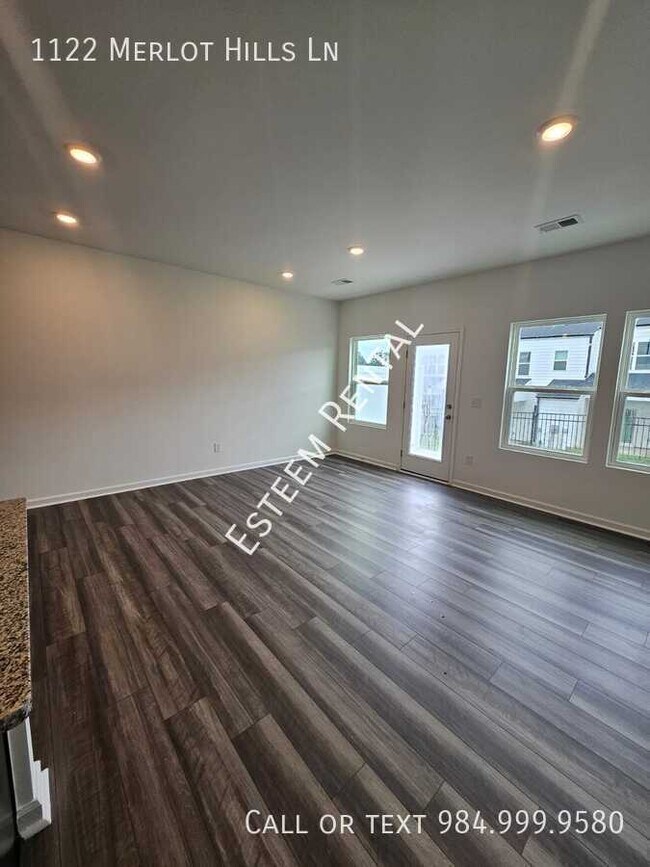 Building Photo - 1122 Merlot Hills Ln.