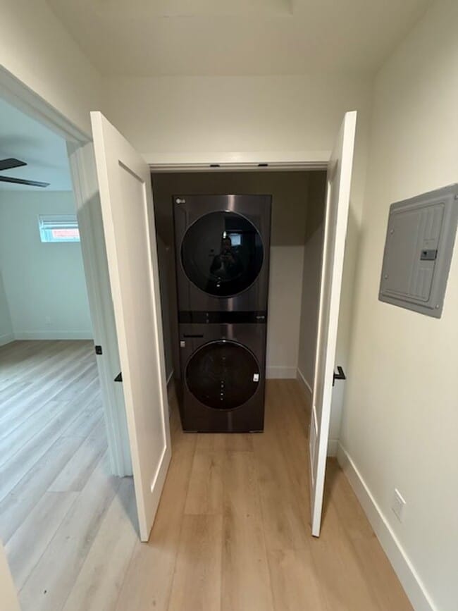 Building Photo - BRAND NEW 2 BEDROOM / 1 BATHROOM ADU READY TO BE MOVED IN