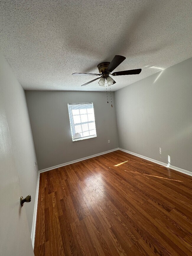 Building Photo - 496 Citadel Dr