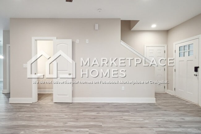 Building Photo - 3417 Durham Ln