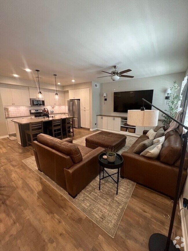 Building Photo - Coastal living in Bayside landing - 2 stor...