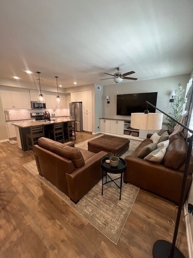 Primary Photo - Coastal living in Bayside landing - 2 stor...