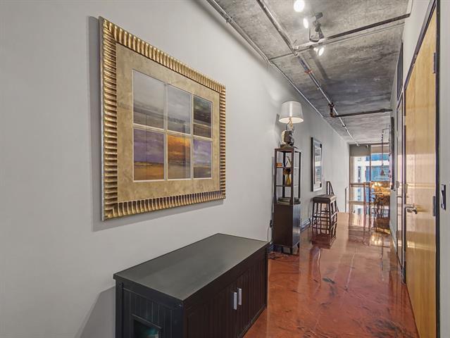 Building Photo - 1999 McKinney Ave