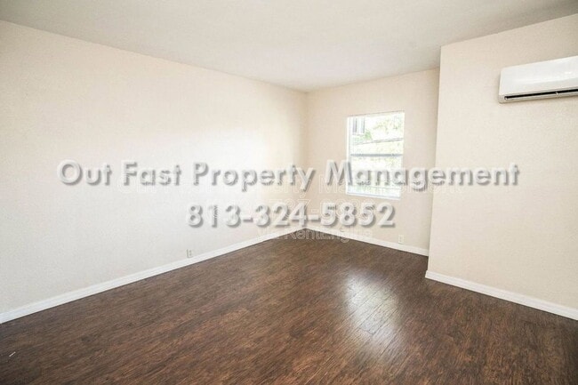 Building Photo - 537 2nd St N