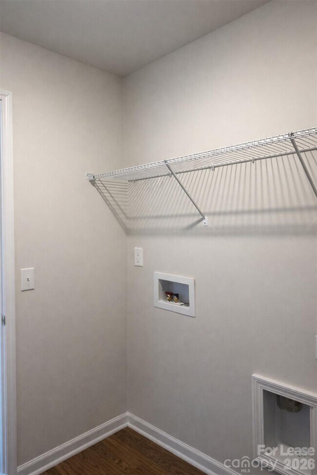 Building Photo - 1115 Bandon Dr