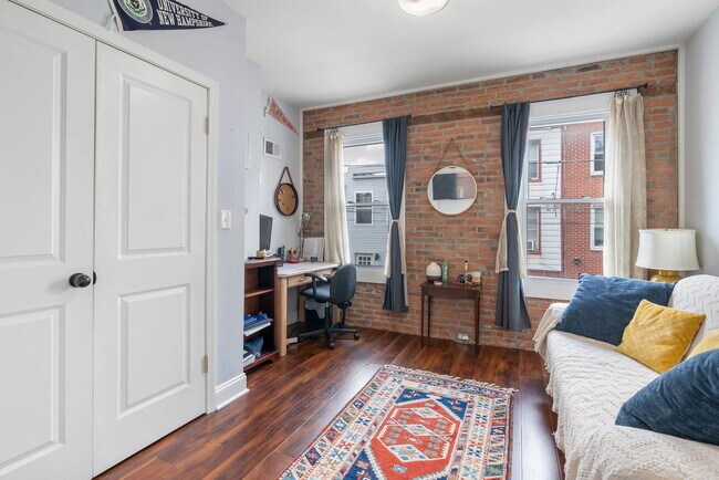 Building Photo - 540 Winton St