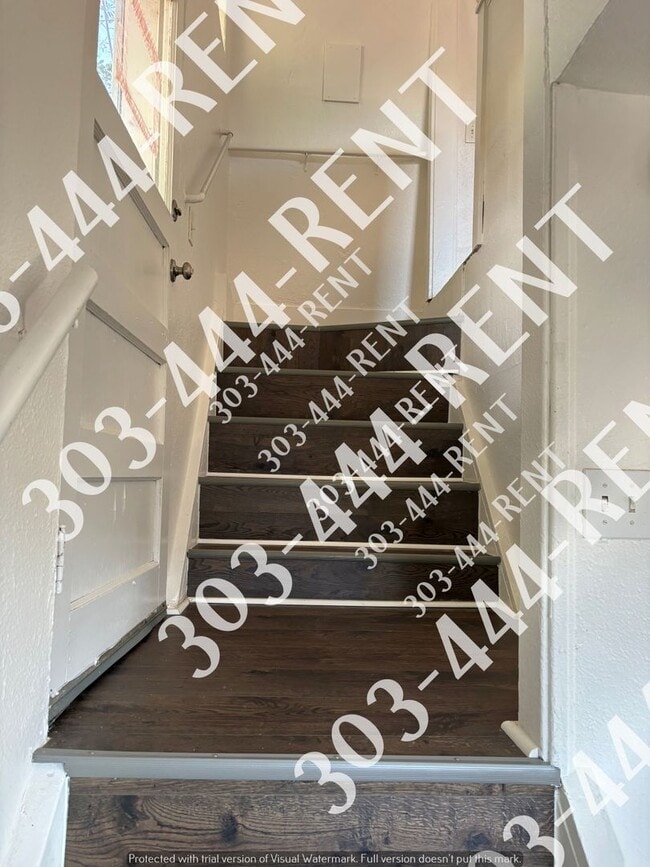 Building Photo - 10625