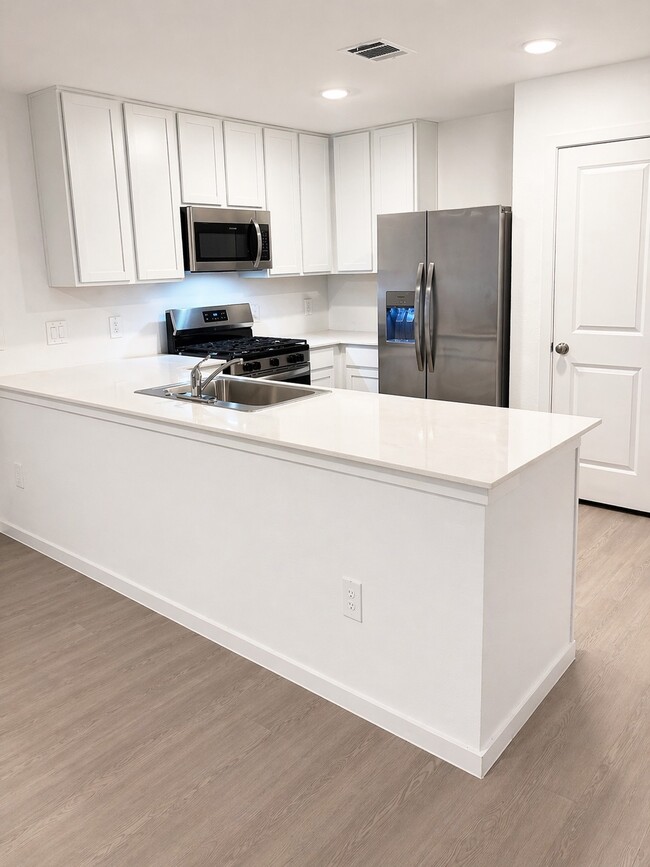 Building Photo - 22724 Hackberry Leaf Dr