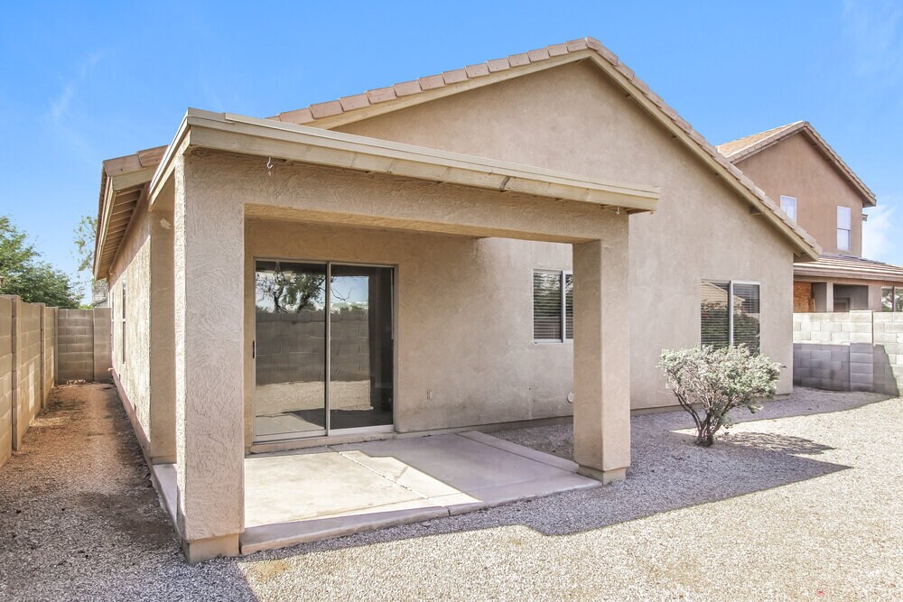 Building Photo - 1607 S 79th Ln