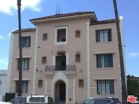 Building Photo - 259 S Harvard Blvd