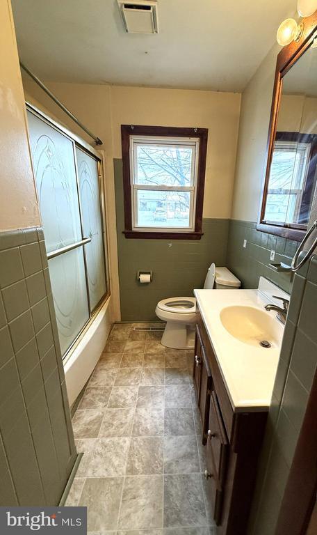 Building Photo - 309 Cheryl Ave