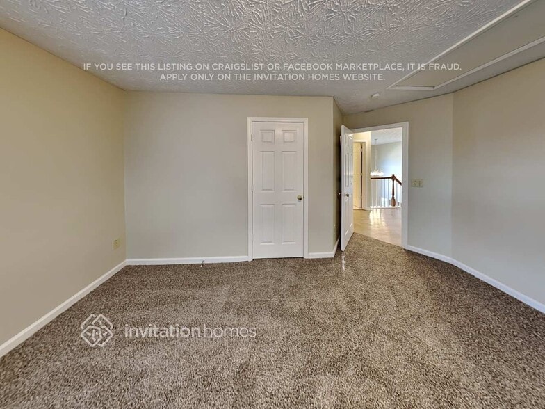 Building Photo - 1960 Wedgewood Dr