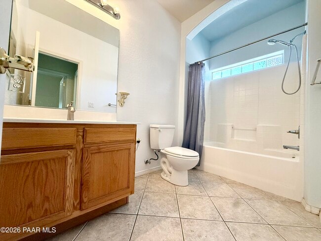 Building Photo - 2640 W Quail View Loop