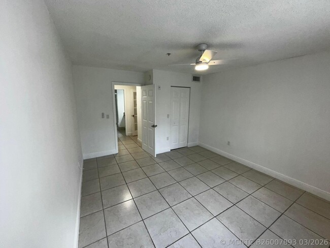 Building Photo - 2103 Renaissance Blvd