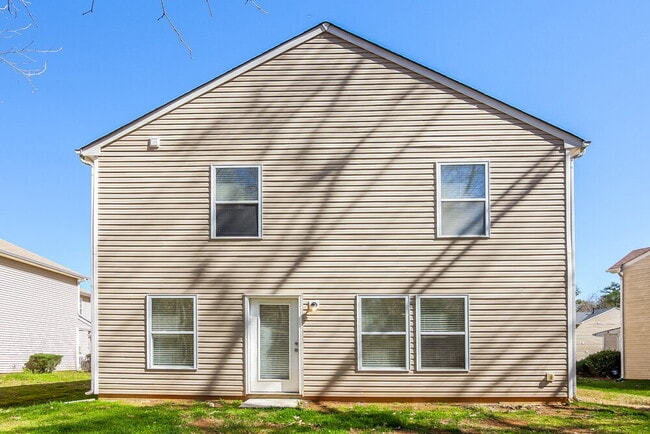Building Photo - 1215 Willow Bridge Ct