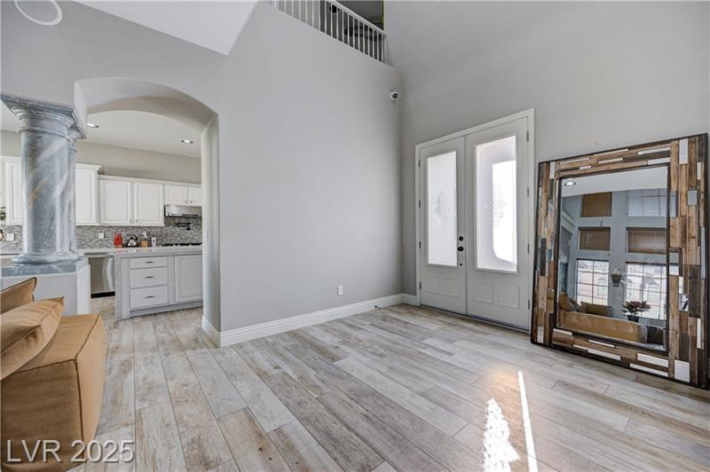 Entry - 9738 Bear Trap Ct