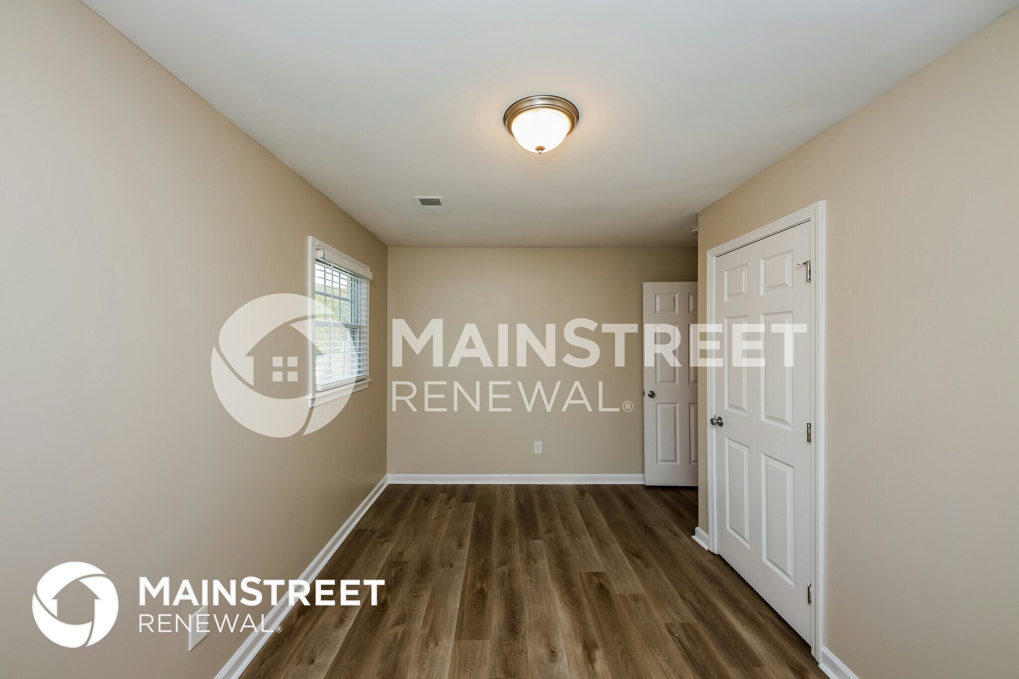Building Photo - 3405 Ridgecrest Dr