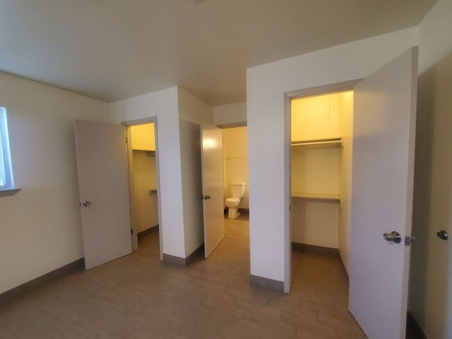 Building Photo - Jamaica Beach Two Bedroom