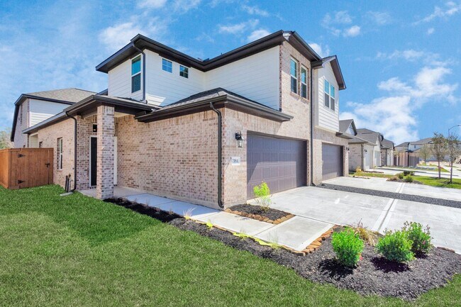 Building Photo - Welcome to the Maple — Refined Living, Reimagined.