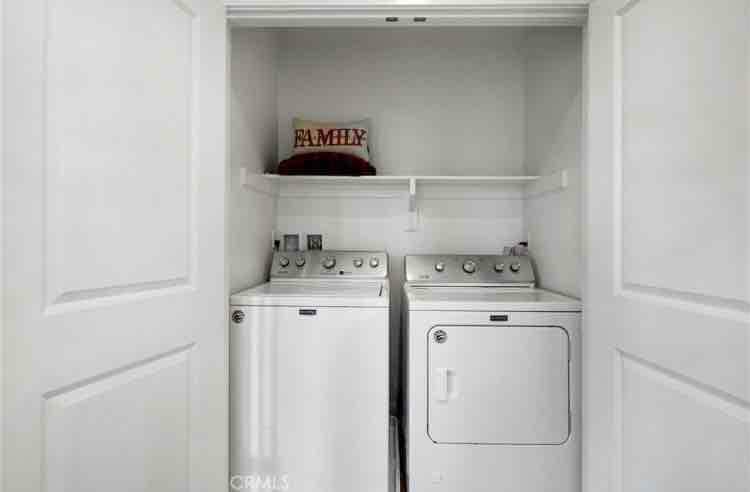 Building Photo - 4382 Pacifica Wy