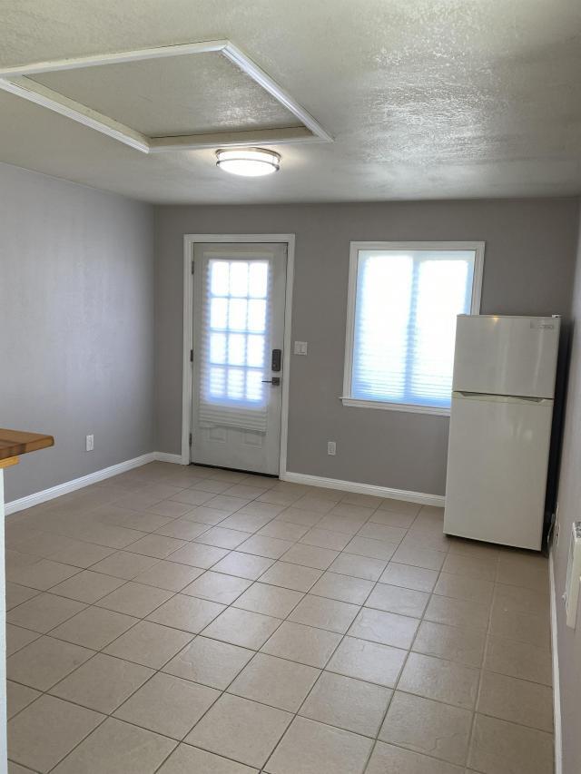 Building Photo - 1 bedroom in San Leandro CA 94578