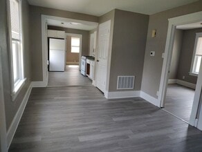 Building Photo - 1217 Grand Ave
