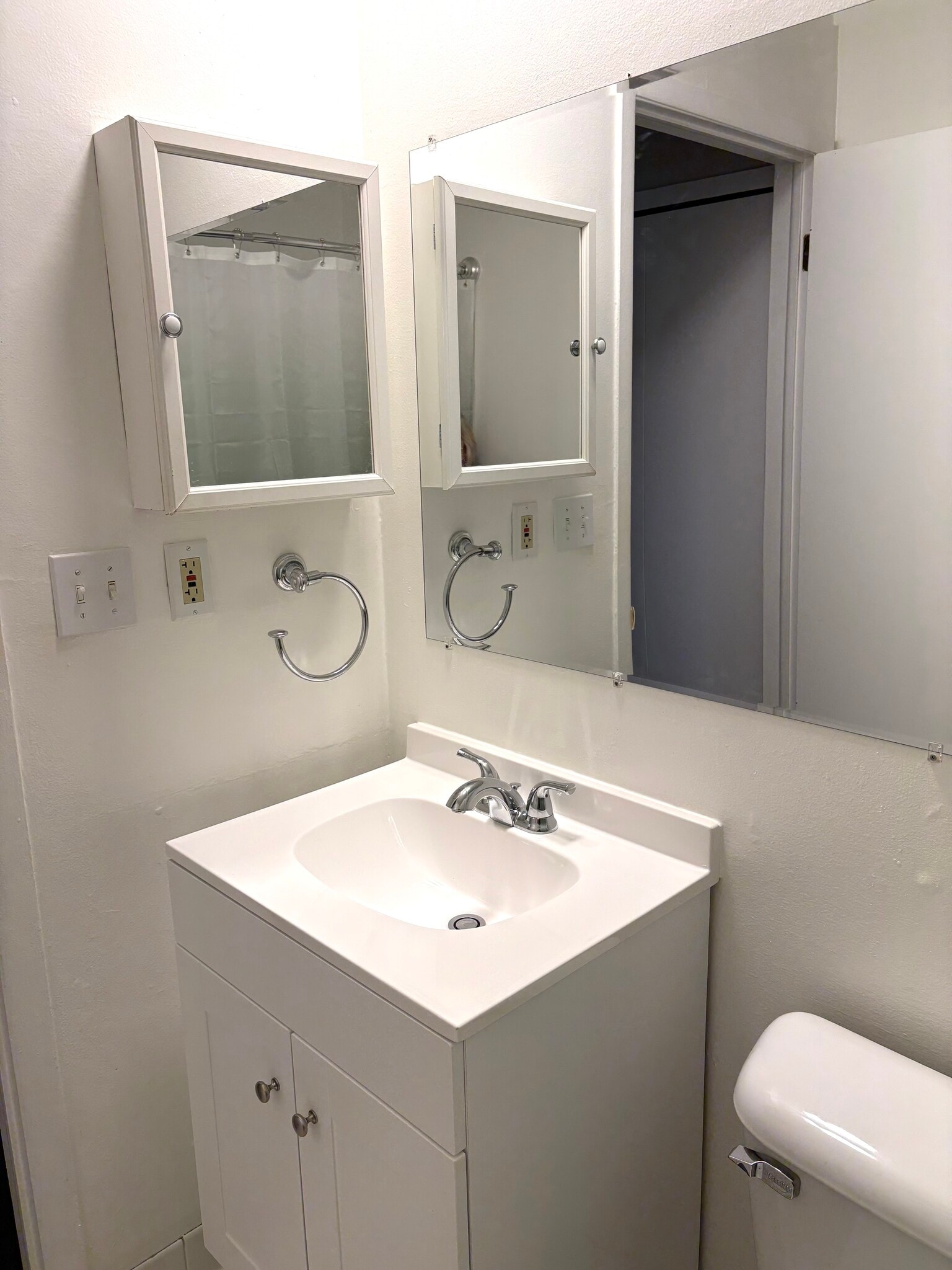 Building Photo - 4909 Crooks Rd