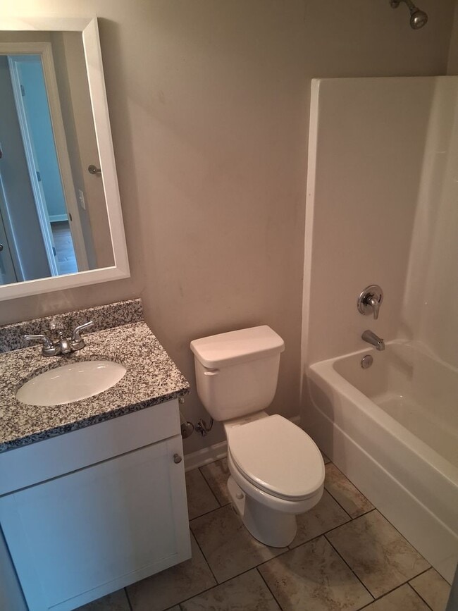 Building Photo - Tuscaloosa