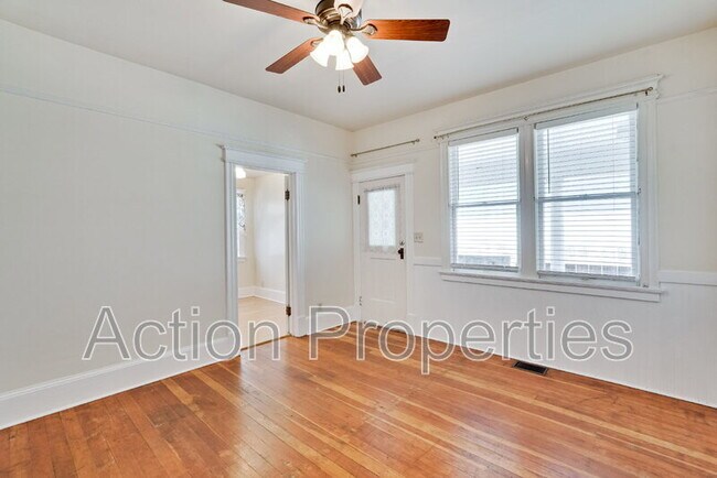Building Photo - 1610 California St