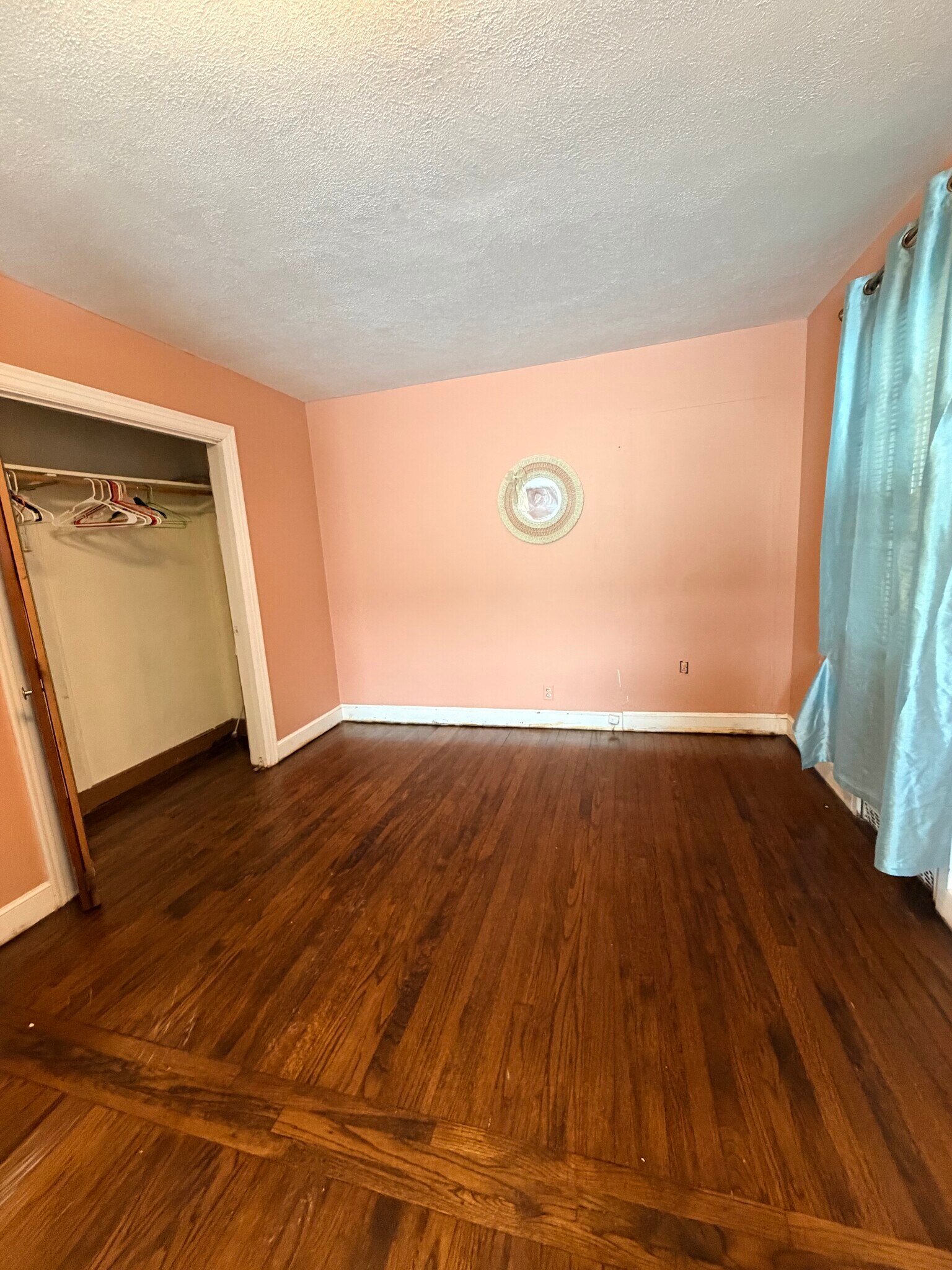 Building Photo - 109 Lakeview Ave