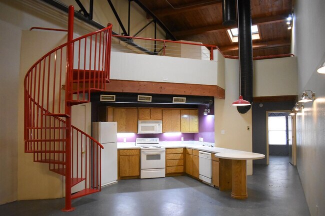 Primary Photo - 1401 Avenue J