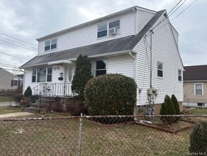 Building Photo - 16 July Ave