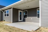 Building Photo - Lovely home for rent in established neigborhood