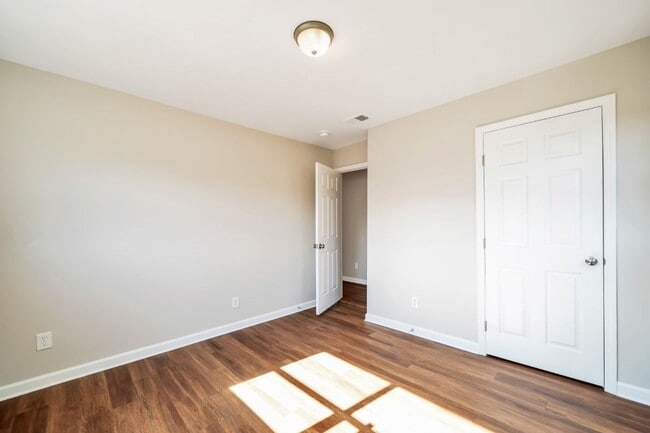 Building Photo - Hidden Gem with Tons of Space and Modern Upgrades