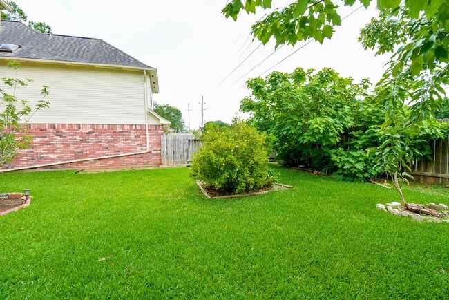 Building Photo - 2314 Bent River Dr