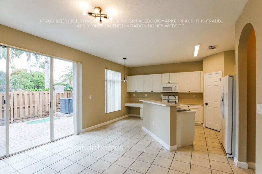 Building Photo - 11351 NW 56th Terrace