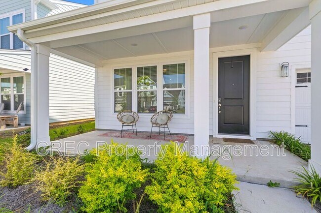 Building Photo - 1223 Homecoming Blvd