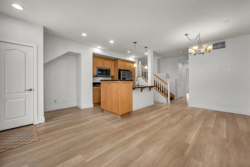 Building Photo - 5410 W 149th Pl