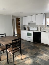 Building Photo - 4746 E Skyline Dr