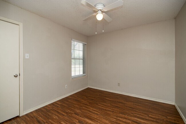 Building Photo - Great Home in Mansfield, Tx