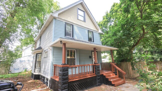 Building Photo - 3643 W 39th St