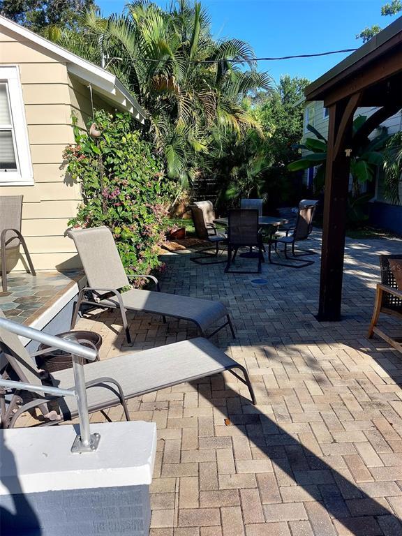 Building Photo - 4760 4th Ave N